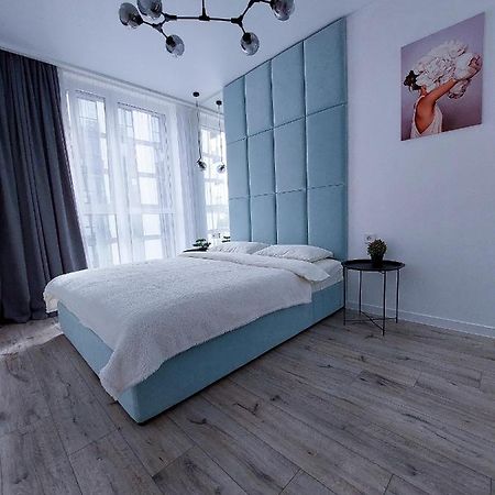 Avalon On Lypynskogo Street Apartment Lviv Ngoại thất bức ảnh