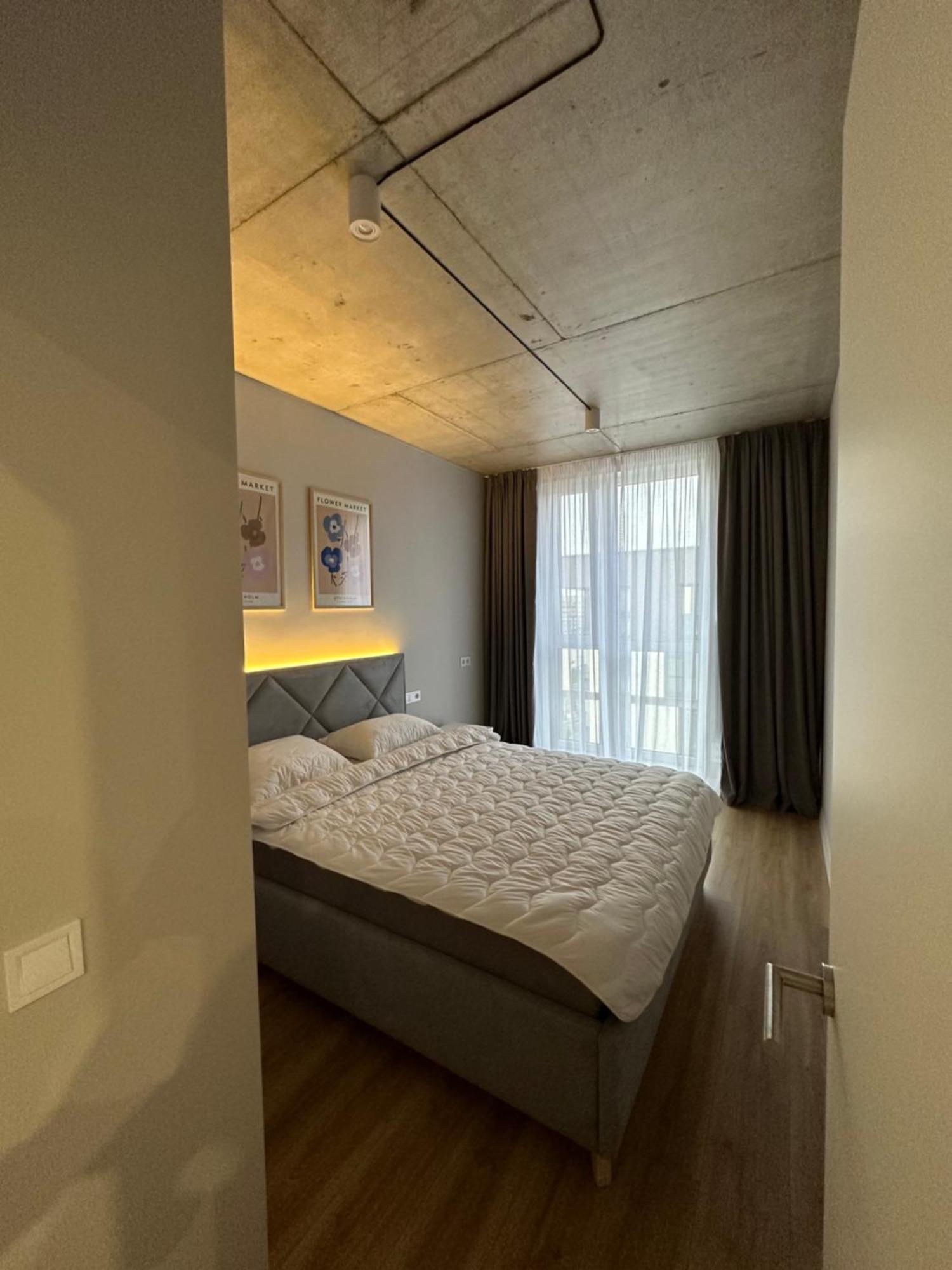 Avalon On Lypynskogo Street Apartment Lviv Ngoại thất bức ảnh