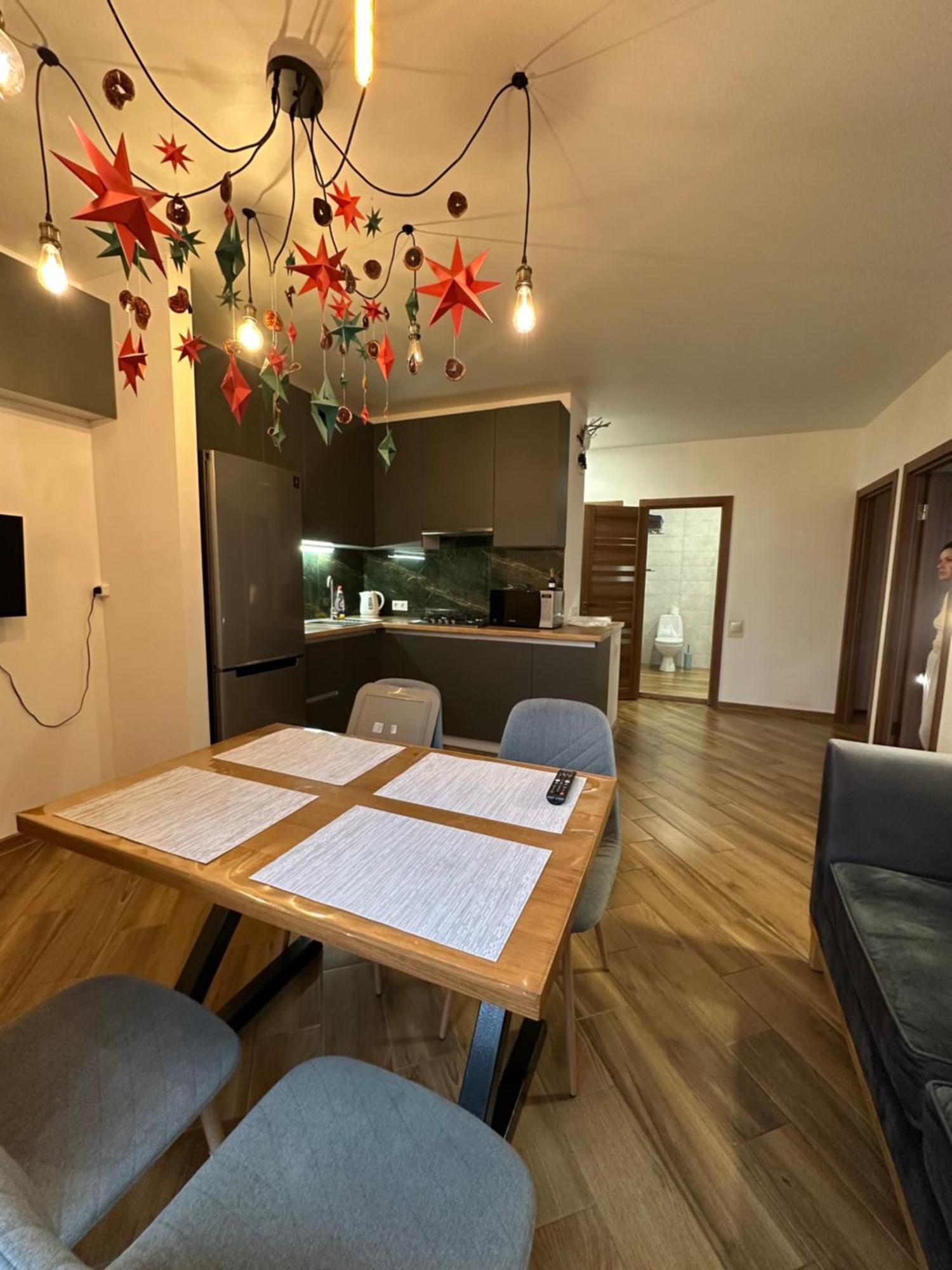Avalon On Lypynskogo Street Apartment Lviv Ngoại thất bức ảnh