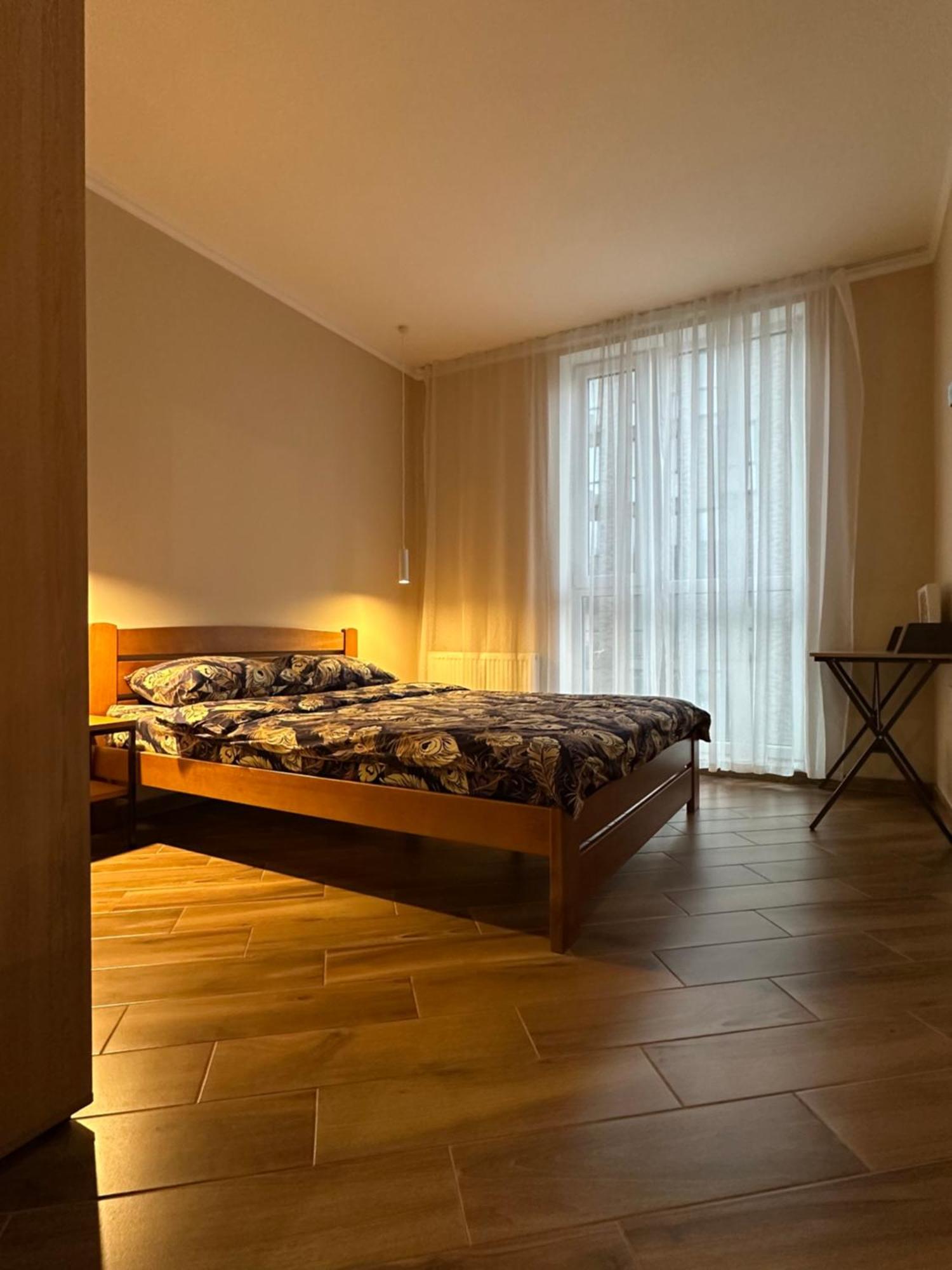 Avalon On Lypynskogo Street Apartment Lviv Ngoại thất bức ảnh